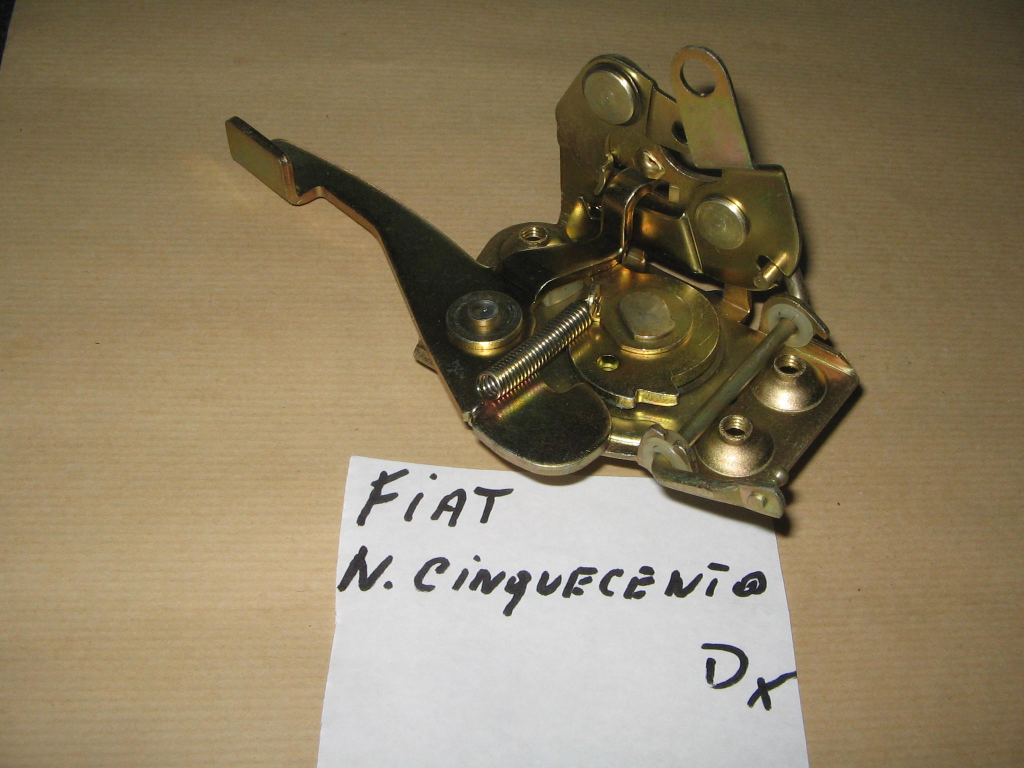 FIAT N. CINQUECENTO SERRATURA DX N.186